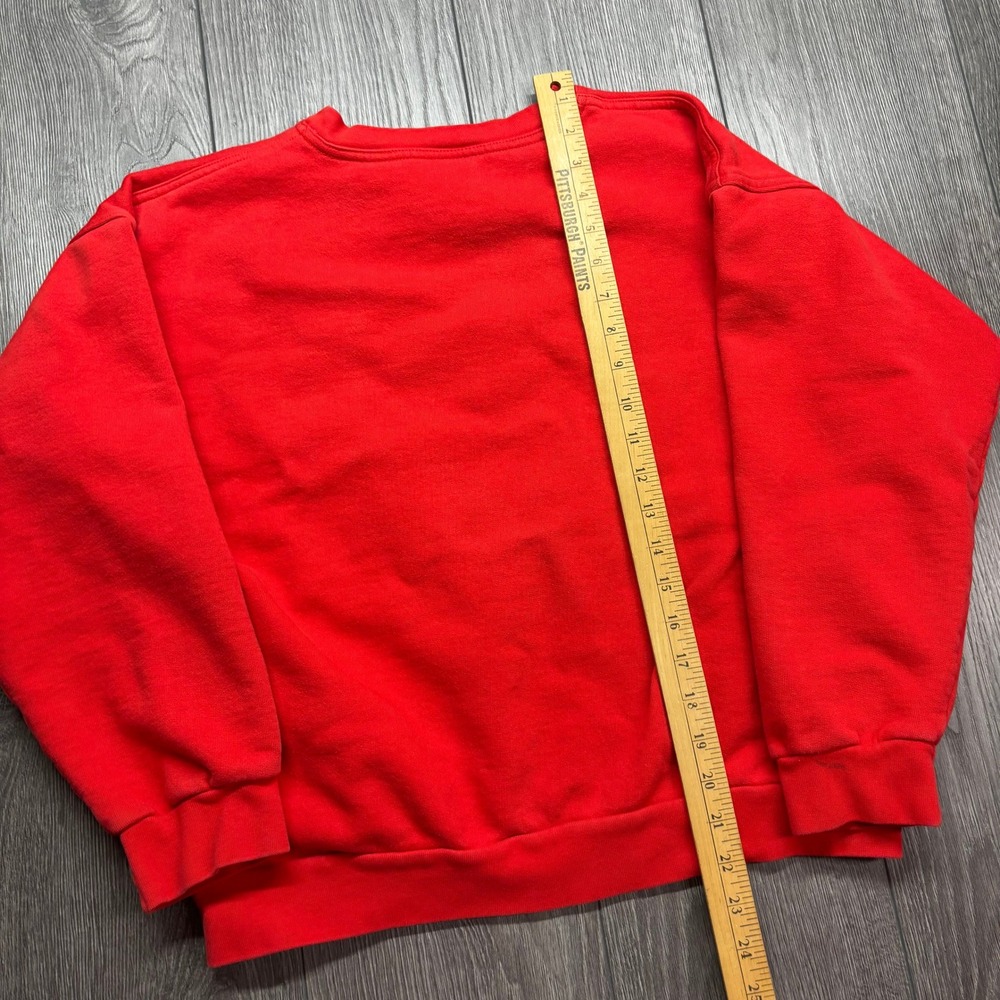 Vintage Let It Snow Red Cabin Small Graphic Crewneck Sweatshirt Limited Edition - Picture 6 of 8